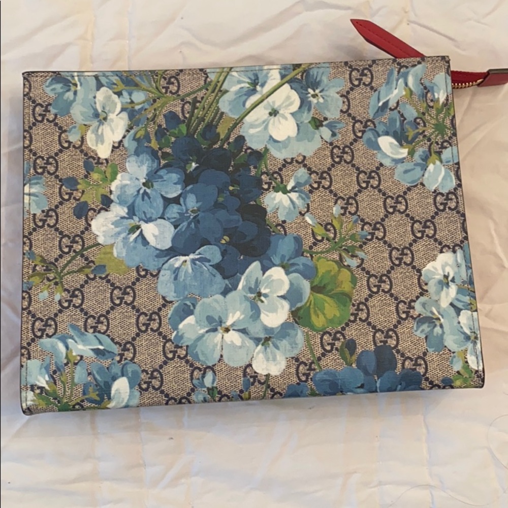 Gucci Blooms Pouch